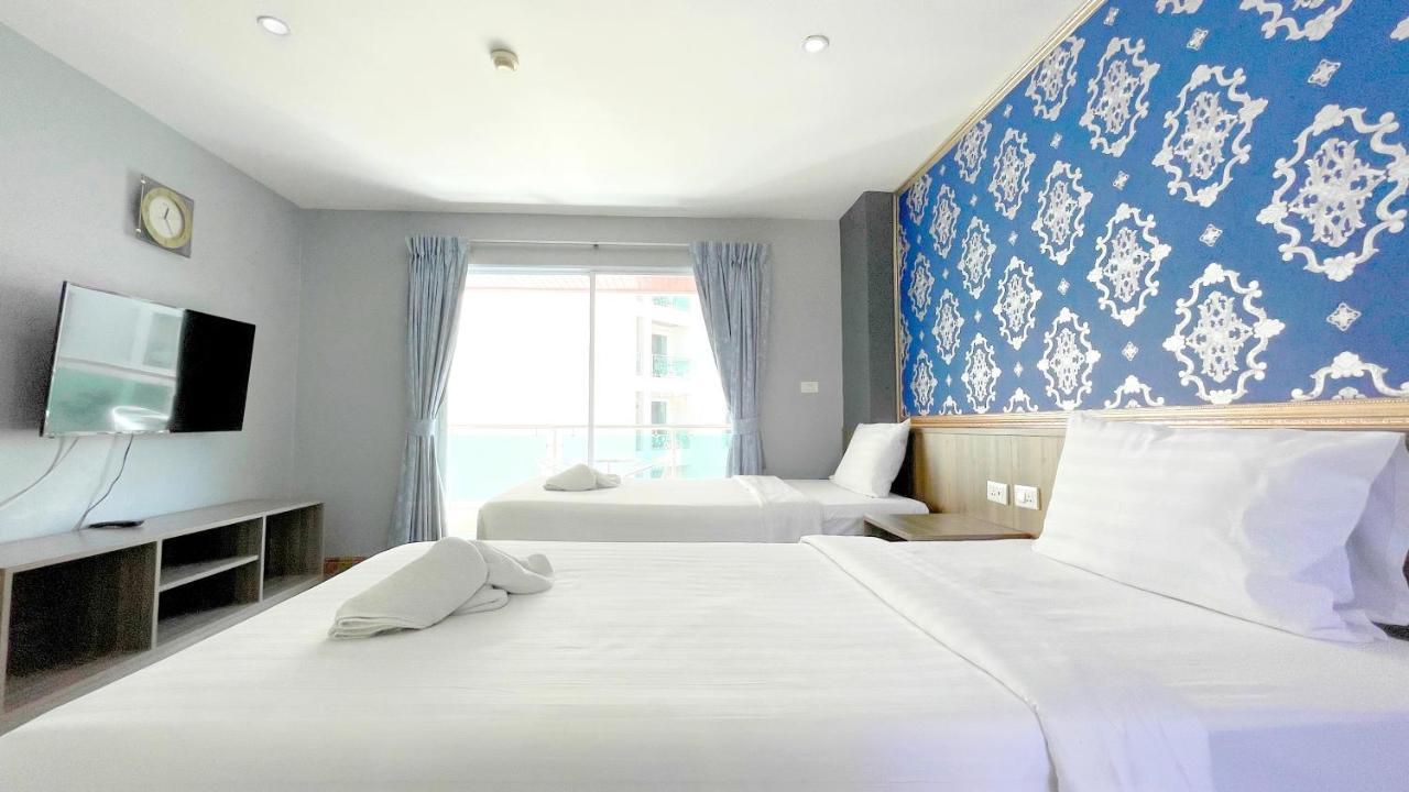 Dragon Beach Resort , Jomtien Beach Pattaya Bagian luar foto